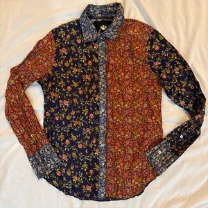 Women's Cino Long Sleeve Button Down Floral Shirt Size Large Pleated Cuffs